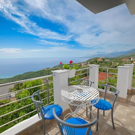 Eduard Lagji 3* Lukove