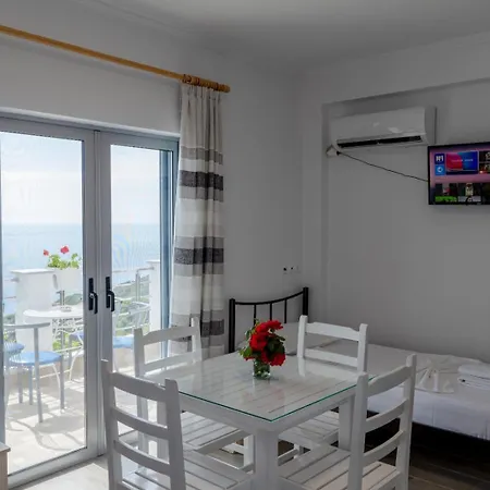 Eduard Lagji 게스트하우스 Lukovë